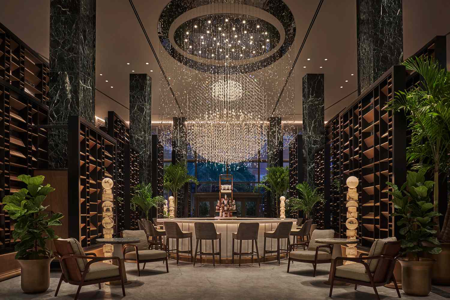 Hotel 16